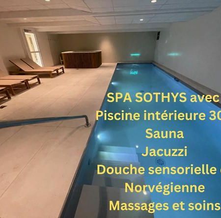 Kyriad Saumur Hyper Centre Hotel, Appartements, Seminaires Et Spa Soins Sothys Paris Exterior photo