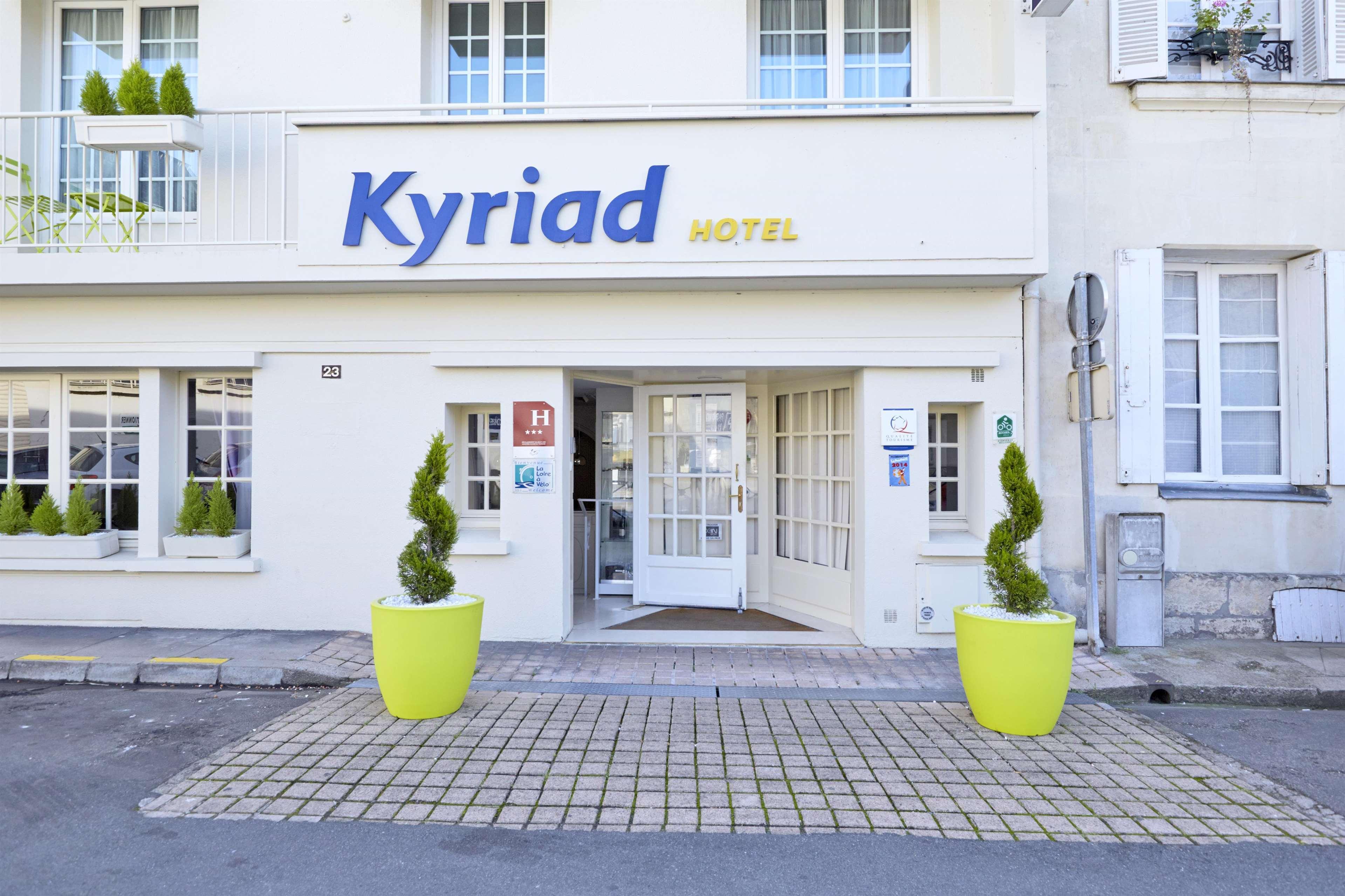 Kyriad Saumur Hyper Centre Hotel, Appartements, Seminaires Et Spa Soins Sothys Paris Exterior photo