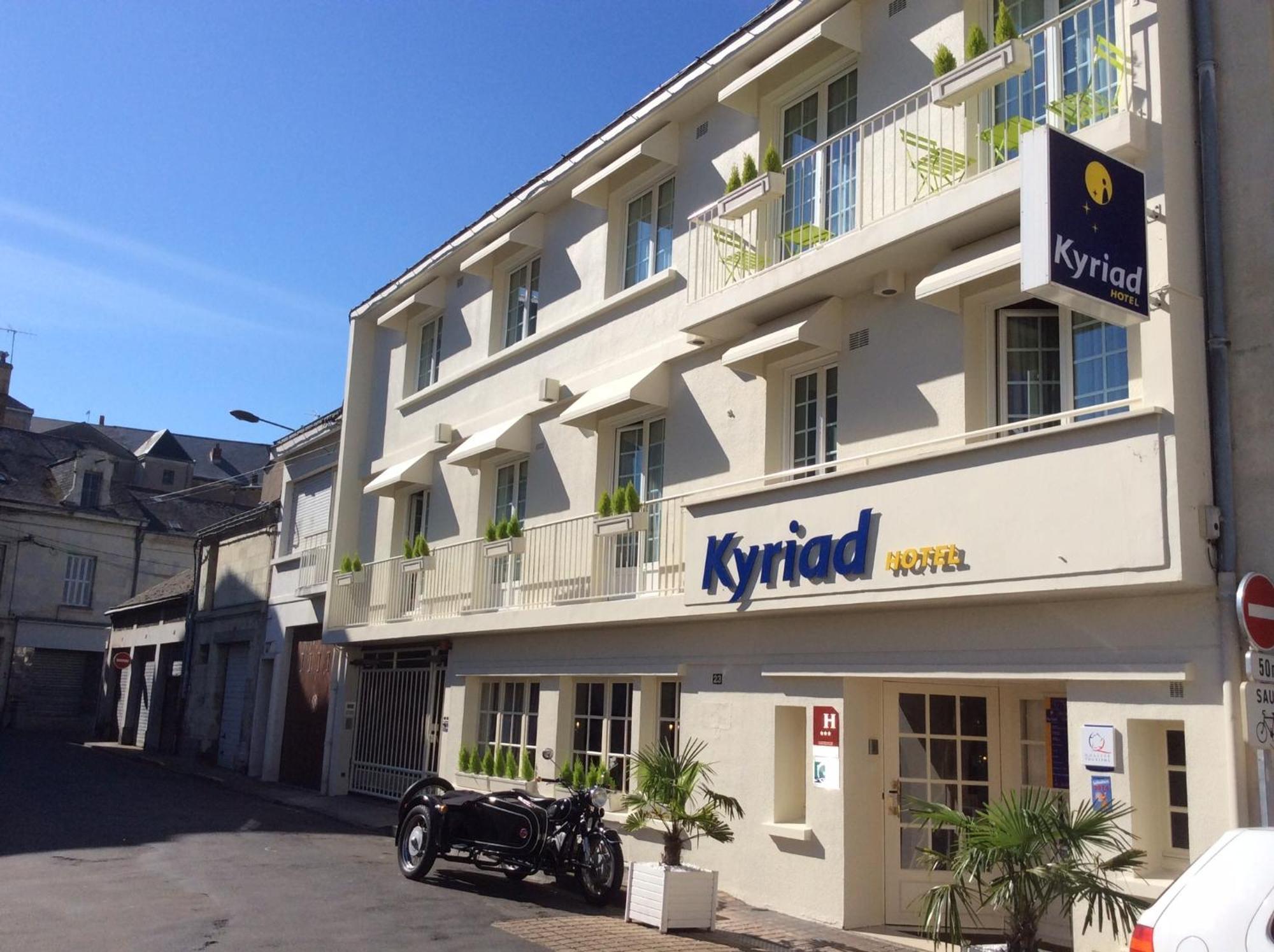 Kyriad Saumur Hyper Centre Hotel, Appartements, Seminaires Et Spa Soins Sothys Paris Exterior photo