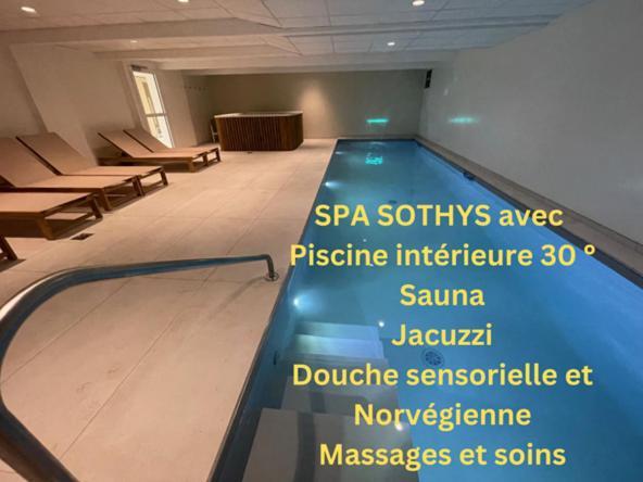 Kyriad Saumur Hyper Centre Hotel, Appartements, Seminaires Et Spa Soins Sothys Paris Exterior photo